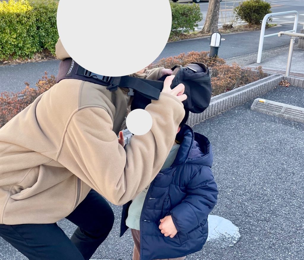 ボーンブーンを装着している写真。