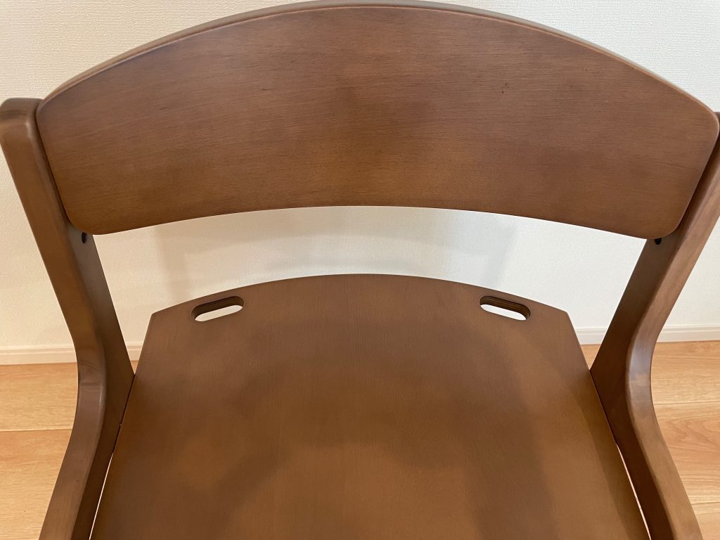 座面の穴の写真。