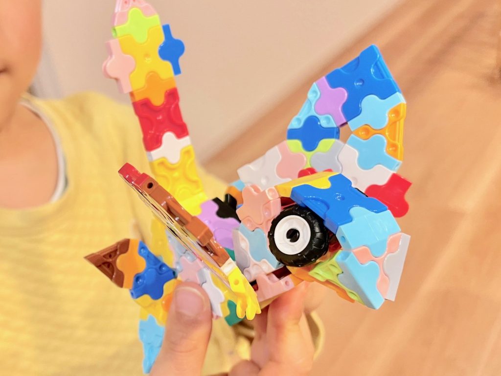 ラキューでつくったミクロラプトル